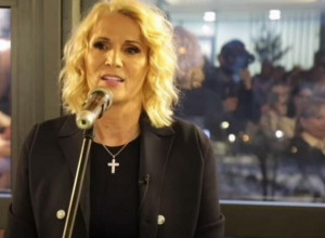Lidija Đukanović u kampanju sa dijamantima od preko 15.000 evra! (FOTO)