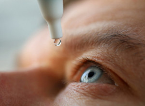 Sve se vidi u očima: Oftamolog ukazuje na 3 simptoma koja ukazuju na rizik od srčanih bolesti