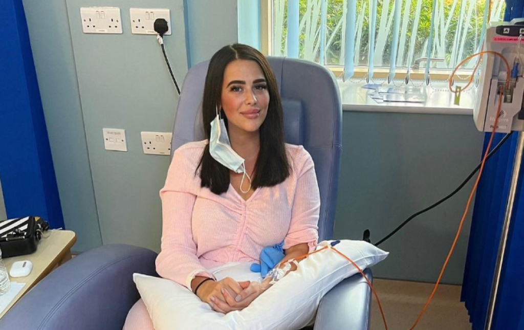 Rekli su mi da je obična PREHLADA, a završila sam na hemioterapiji: Da nije bilo moje TETKE, ne bih preživela