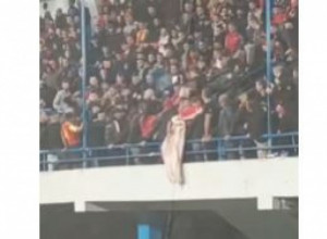 Jedini incident na utakmici CG-Srbija, je međusobna tuča navijača Crne Gore (VIDEO)