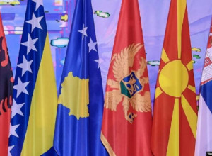 NOVA REGIONALNA PLATFORMA PROTIV RUSIJE: "Zapadni Balkan KVAD" ima za cilj 100 odsto usklađenost sa EU politikom