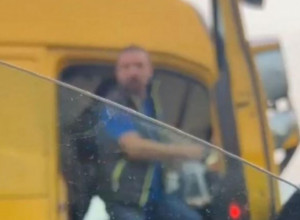 Pogledajte susret 2 zemljaka, počeli na francuskom, onda prešli na nemački, a kraj je tek UBITAČAN