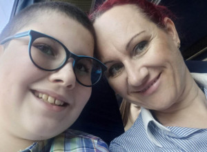 Kosta (10) ima AUTIZAM: Njegova majka Radunka se SAMA bori za svog sina, ali i sa SOPSTVENOM opasnom dijagnozom