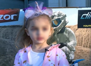 Uzela je od mame telefon da igra igrice, ali je obavila i "mali" šoping: Kupila je 10 motora, ali to nije sve