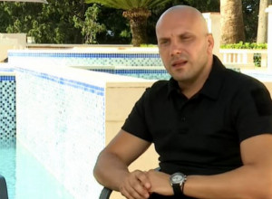 SMENJENI SVI ŠEFOVI KRIMINALISTIČKE POLICIJE Ugašen odsek za teška dela: Veliki rezovi unutar CG policije