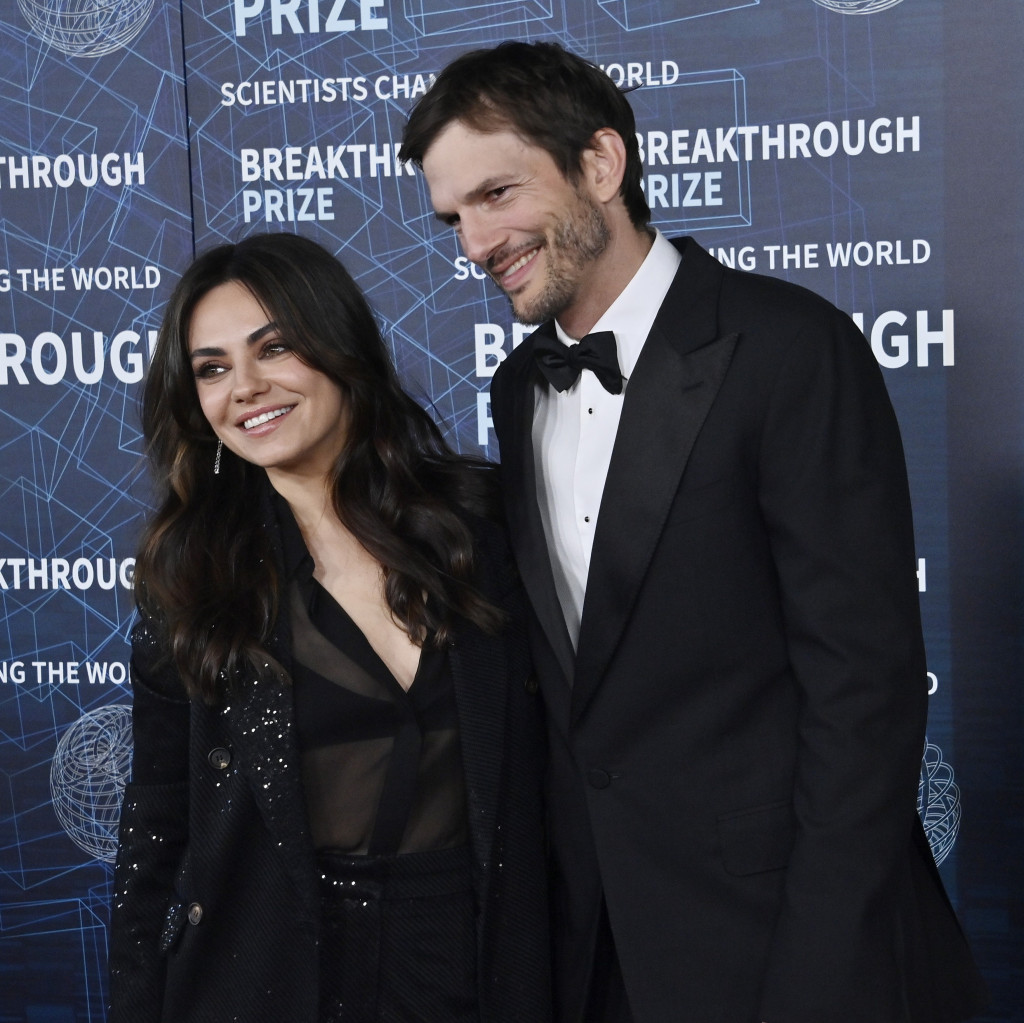 Svojim stajlingom oduševili sve prisutne: Mila Kunis i Ešton Kučer održali "modnu lekciju" najnovijim pojavljivanjem