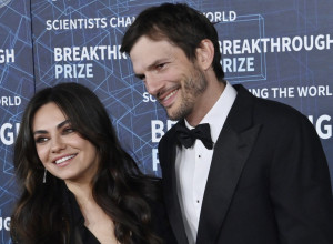 Svojim stajlingom oduševili sve prisutne: Mila Kunis i Ešton Kučer održali "modnu lekciju" najnovijim pojavljivanjem