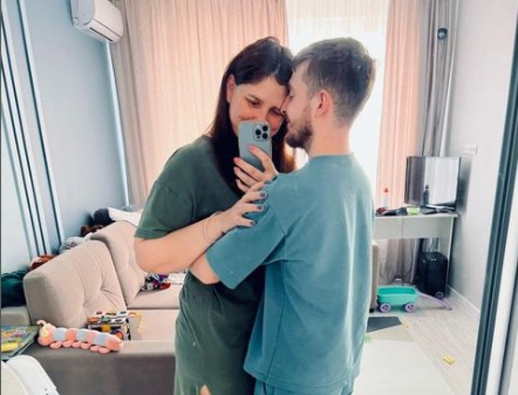 Vladimir je napravio dete svojoj MAĆEHI: Marina je započela vezu sa svojim POSINKOM dok je bio na raspustu