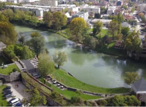 VELIKI BROJ POLICIJSKIH SLUŽBENIKA NA TERENU: Primećena osoba u Vrbasu u Banjaluci