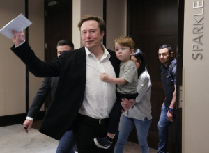 Nakon što mu je PREMINULO prvo dete, Ilon Mask je počeo da koristi izum jedne SRPKINJE: Svako njegovo sledeće dete ga je posedovalo i preživelo
