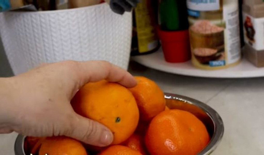 Kupili ste mandarine, ali su kisele: Evo kako da za 15 minuta budu slatke kao med