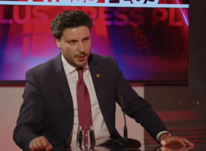 ABAZOVIĆ O SPAJIĆU I NAJAVLJENOM BANKROTU:  „Te priče za malu djecu mogu da pričaju drugim ljudima“(VIDEO)