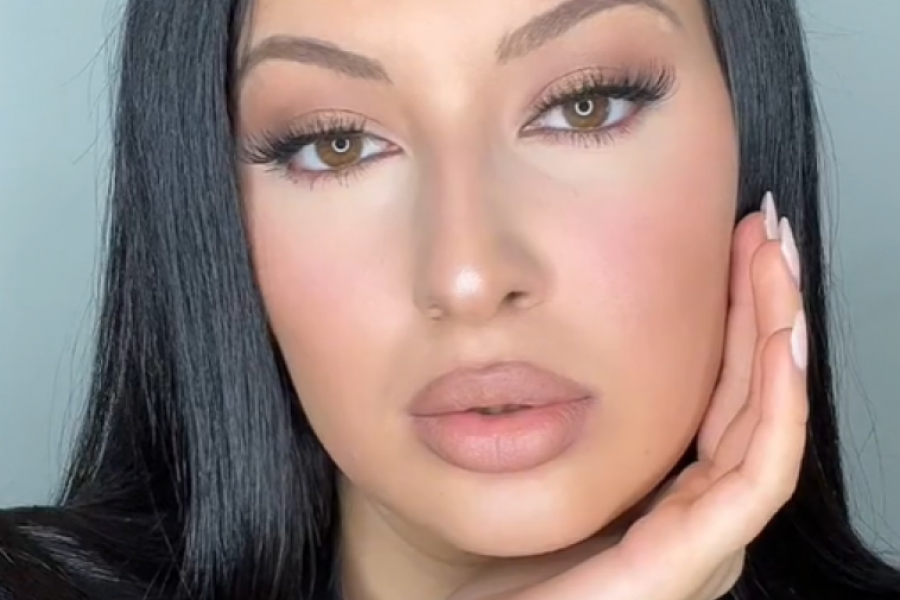 Ova transformacija je ZAPALILA društvene mreže: Svi se pitaju da li je ovo Monika Beluči!