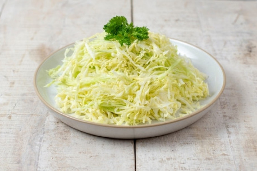 Da li u kupus salatu stavljate prvo sirće ili ulje: Redosled je važniji nego što mislite