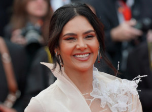 Žene u Srbiji poludele za ovim haljinama: Stvaraju efekat ravnog stomaka, izdužuju figuru, a mogu da se kupe i za 3.000 dinara