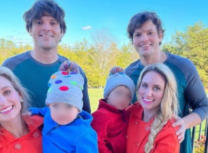 Sestre BLIZNAKINJE su se udale za braću blizance: Evo kako njihova deca izgledaju, niko ne može da veruje