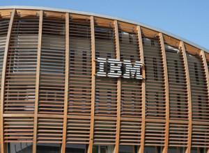 Na bolovanju je više od decenije, a sada TUŽI firmu zbog POVIŠICE