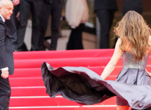 Rođena je kao dete ljubavi svoje majke i tinejdžera: Čuvena lepotica je spavala s ocem i sinom, pa jednom rodila dete