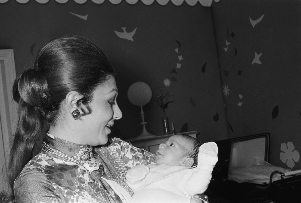 Tragična priča o iranskoj princezi Lejli: Valentinov model, devojka kojoj su se divili i koju su pratile traume kroz život