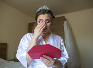 Na dan venčanja se nije pojavila: Biljana je najbolju prijateljicu "ispalila" za kumstvo, a razlog je prava sramota