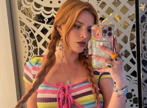 Verila se glumica koju Srbi obožavaju: Ruku jedva drži u vazduhu od težine vereničkog prstena