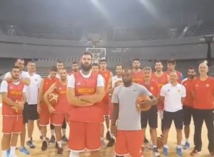 KO ĆE BITI PRVI ČOVEK KSCG? DPS-ov kandidat izlazi na crtu Nikoli Pekoviću