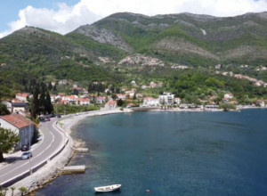 Tragedija u Bijeloj: Poginula Novljanka, pregazio je šleper