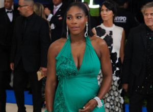 Serena Vilijams je postavila OVO pitanje i sve zbunila: "Da li stoji beba napred ili nazad?"