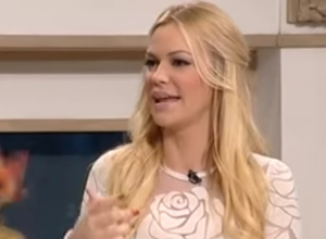 Već osam godina čuva "vrelu fotku" sa Novakom Đokovićem: Pronašli smo simpatičnu uspomenu u albumu Nataše Bekvalac