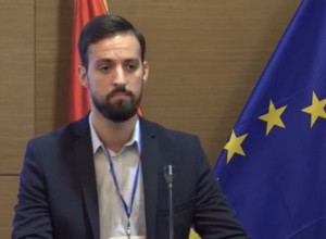 PORTPAROL SD-a OSUDIO VRANEŠOV POTEZ: Smatra da se trobojkom Knjaževine CG bruka Crna Gora