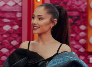 Mnogim devojakama stavljanje ajlajnera predstavlja noćnu moru: Ariana Grande je otkrila kako ga ona nanosi u jednom potezu