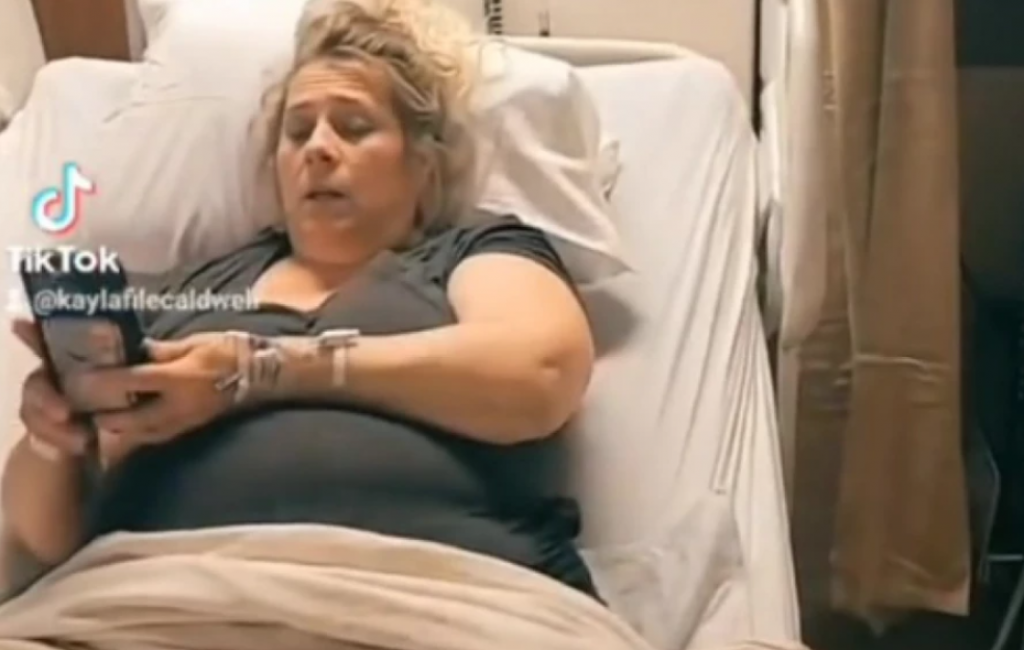 Učinila je sve da u 51. godini postane MAMA: Njena odluka da rodi dete se mnogima nije dopala, pa svakodnevno trpi uvrede