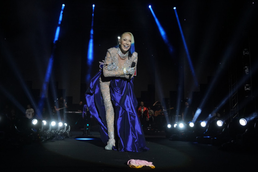 Ove pantalone i Lepa Brena obožava: Savršeno izdužuju noge, skidaju dva konfekcijska broja i morate da ih imate ove jeseni