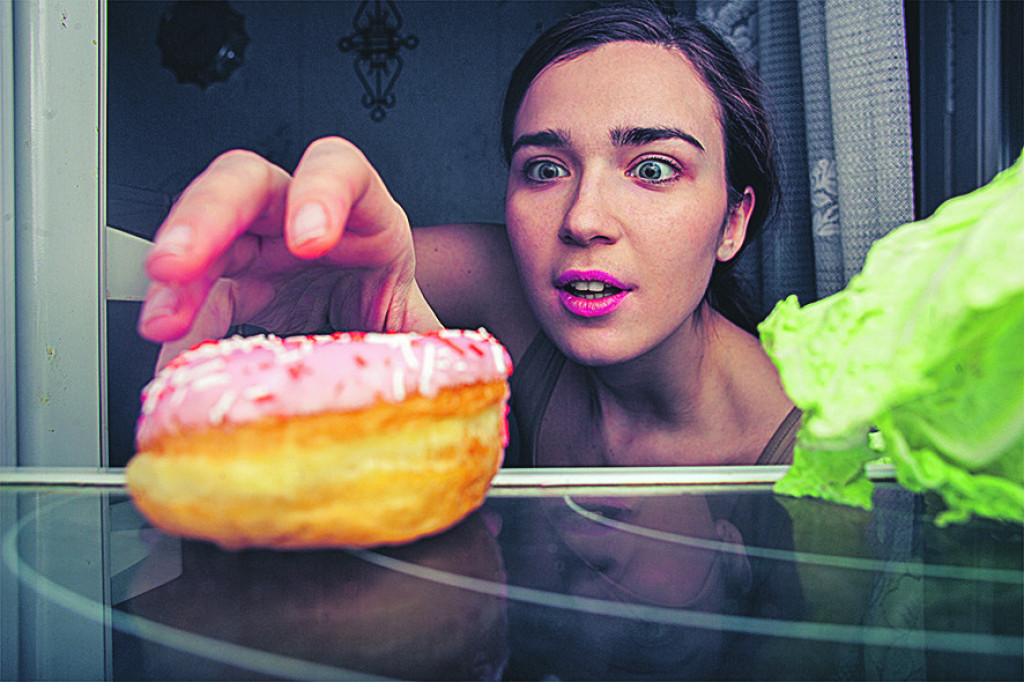 OTKRILI SMO SUPER TRIK! Odložite glad za dva sata na lak način koji možete primeniti bilo gde