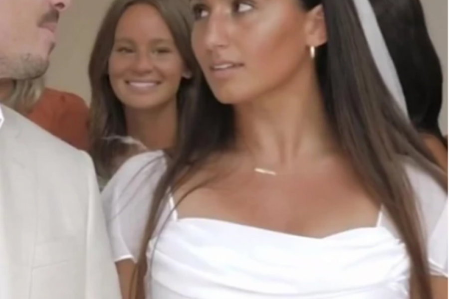 Jednu venčanicu je platila 300, a drugu 500 dinara: Obe su prelepe, svi komentarišu da je izgledala glamurozno kao Megan Markl