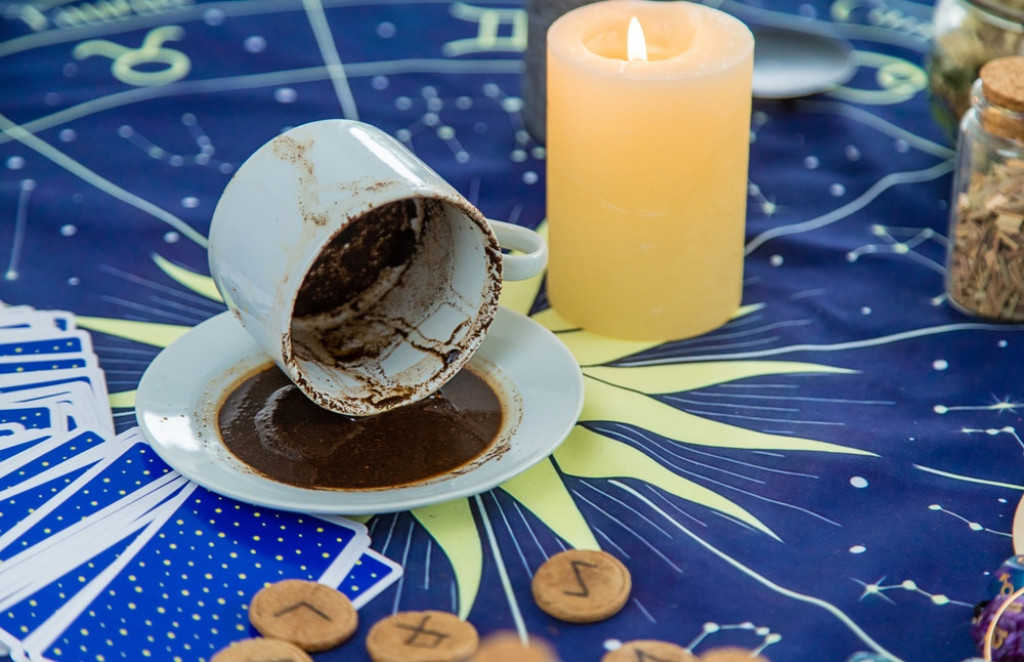 Čuveni TURSKI HOROSKOP: Do 2025. godine pet znakova će plivati u PARAMA