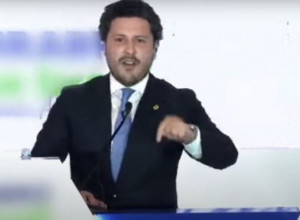 SUDAR TITANA o AFERI "DO KVON"! Abazović prihvatio TV duel  - čeka se Spajićeva ODLUKA