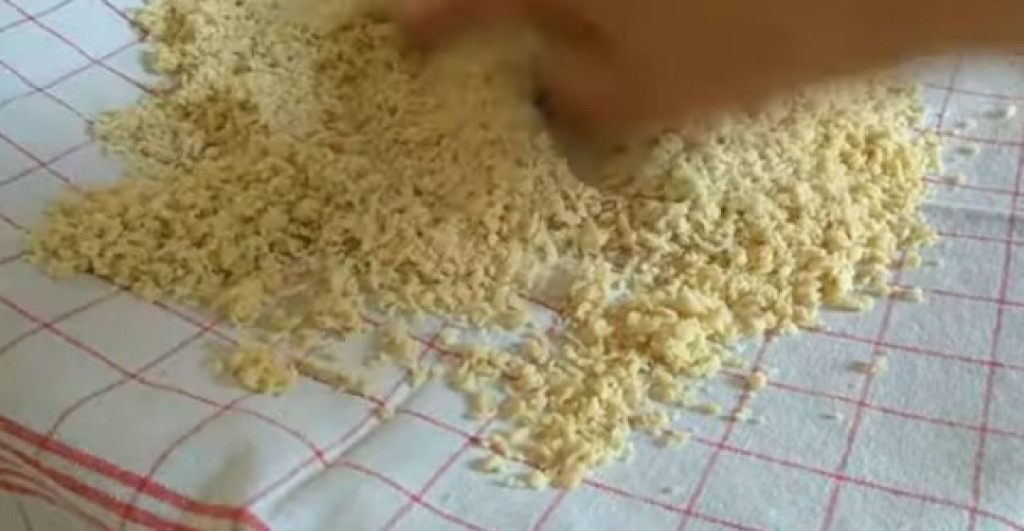 Nepravedno zaboravljen recept: Ovo su naše bake stavljale u supu, a treba nam samo 2 sastojka