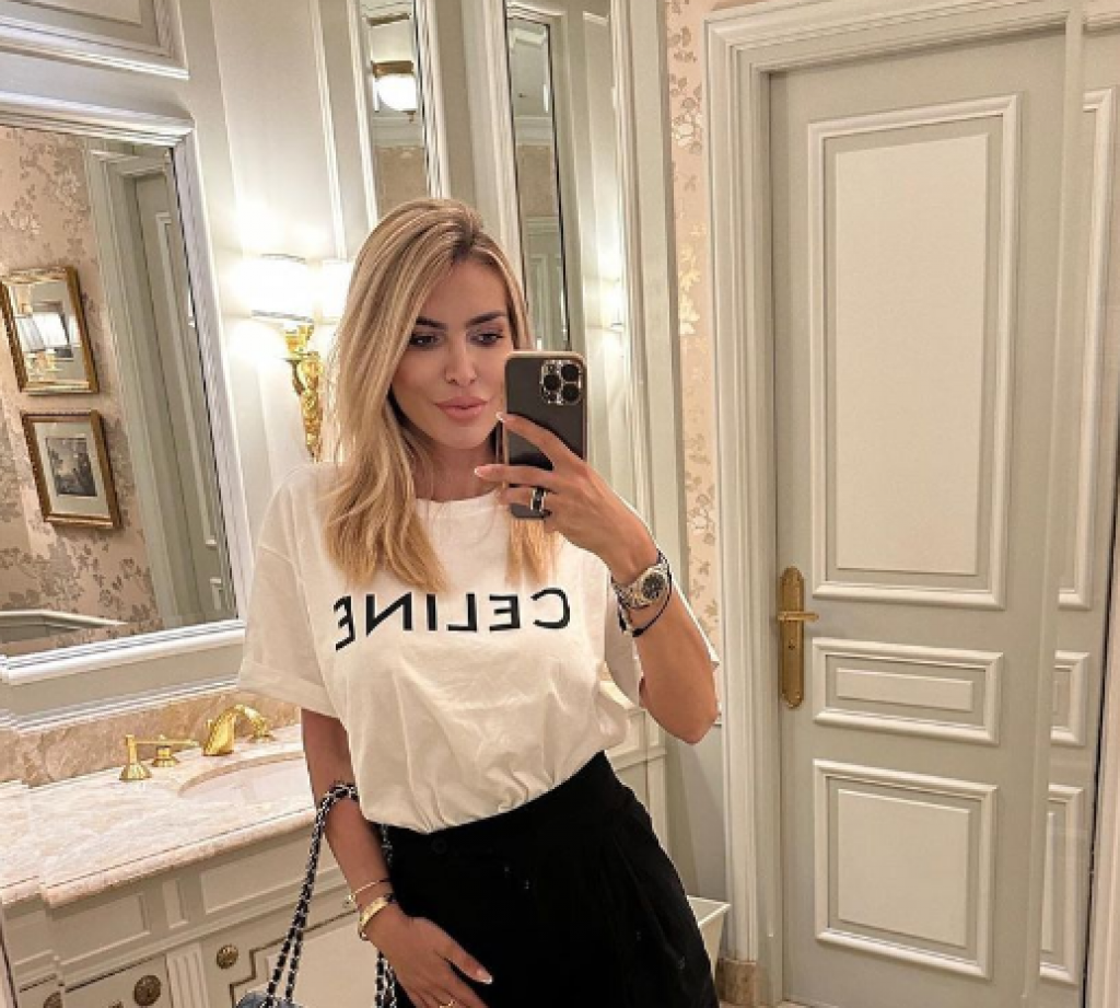 Elegantno, a provokativno: Komplet Snežane Borjan je prava modna poslastica, ne otkriva ništa, a naglašava sve