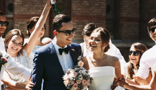 Pozovu vas na svadbu i na pozivnici napišu koliko para da im donesete: Janko i Marija su razočarali svoje goste, ali to nije najstrašnije