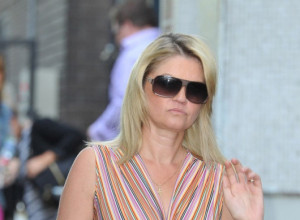 Danijela je bila preslatka plavuša, a onda se uništila operacijama: Pričalo se da joj se lice raspada, glumica je danas neprepoznatljiva