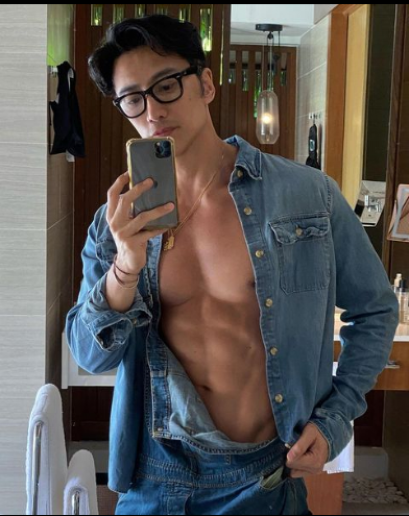 Ima skoro 60 godina, a niko mu ne veruje: Izgleda kao da je u dvadesetim, a evo u čemu je njegova tajna