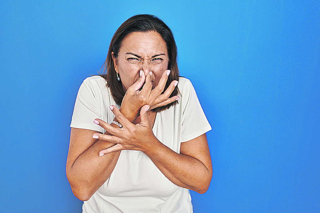 Slobodno se najedite belog luka: Uz ove trikove neće vam smrdeti iz usta!