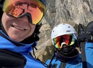 Sa 18 je zavela 36 godina starijeg milionera: "Svako ima svoj tip, a moj tip je bogataš. Sve smo mi sponzoruše"