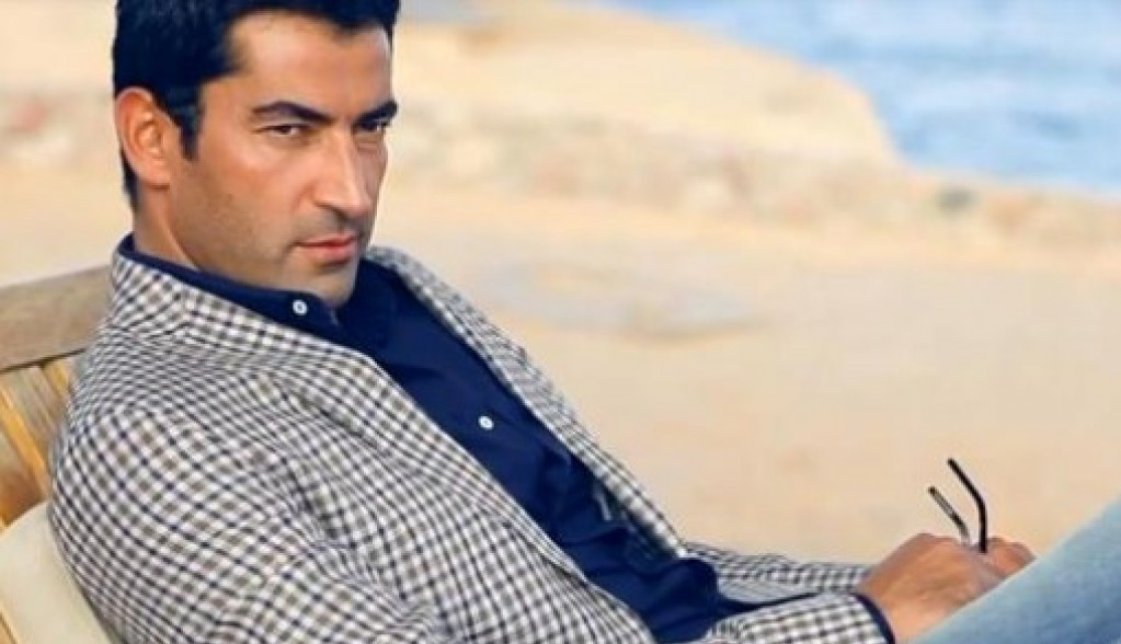 Fatalni Ezel se zbog 13 godina mlađe koleginice povukao iz glume: Gleda je k'o malo vode na dlanu, a evo kako danas izgleda