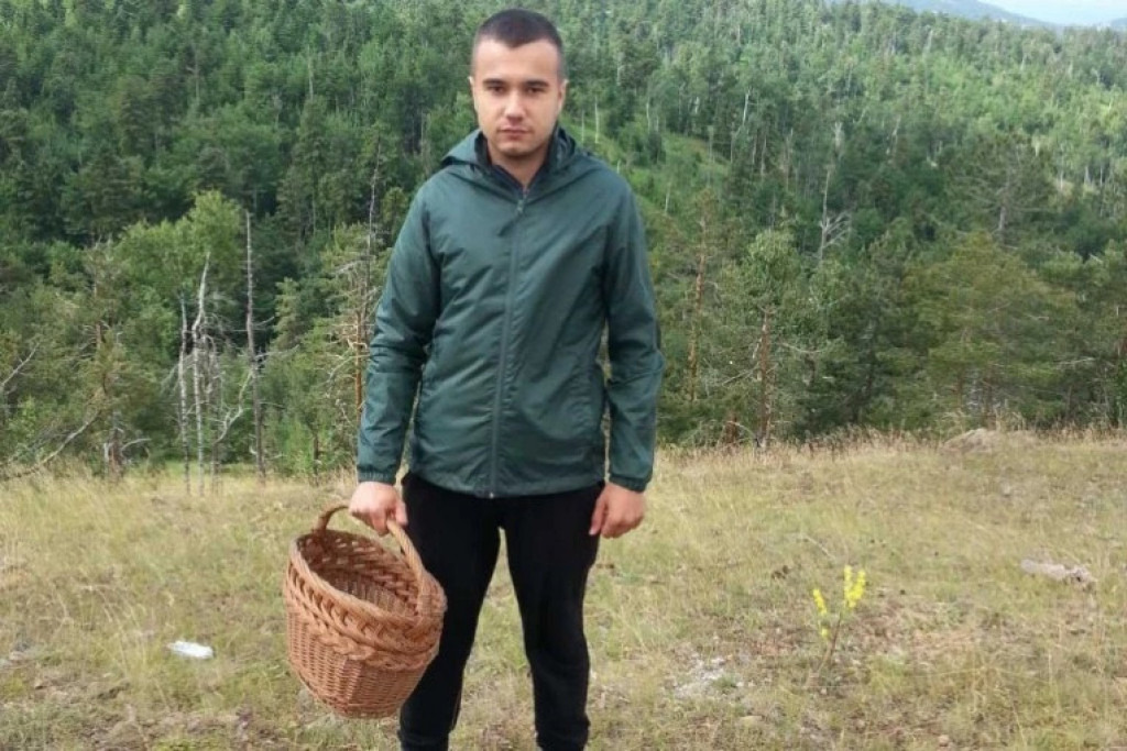 Ima samo 21 godinu, Marko je najmlađi travar u Srbiji: Otkriva kako sremuš, kopriva i šipurak popravljaju opšte stanje organizma