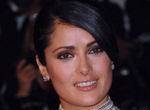 Ne voli intenzivne treninge: Selma Hajek otkrila u čemu je tajna njenog fit i mladolikog izgleda