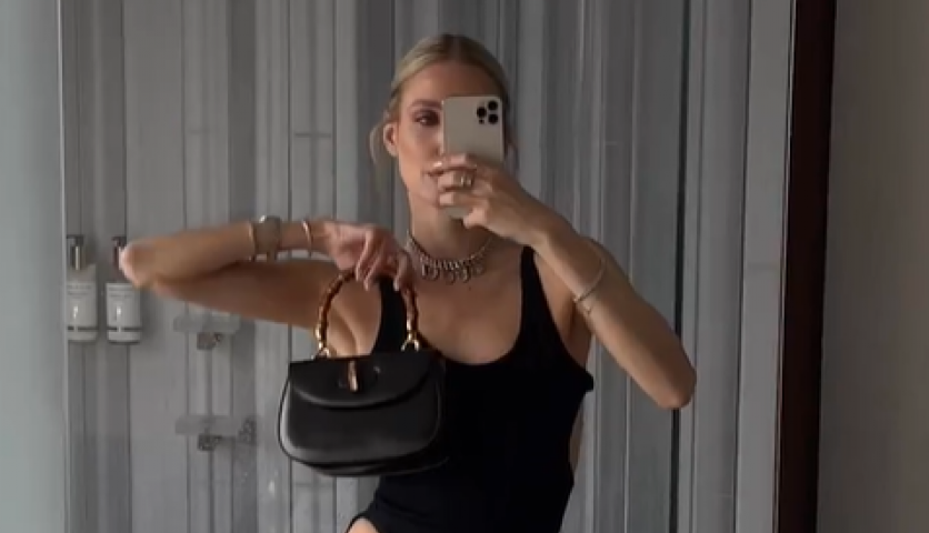 Ovaj model torbe biće ultimativni hit ove jeseni: Sve ljubiteljke mode je već imaju u svojoj kolekciji