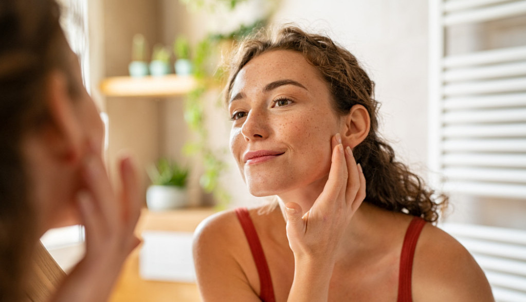 Influenserka podella svoj bjuti trik: Košta samo 200 dinara, koža če vam biti blistava i negovana