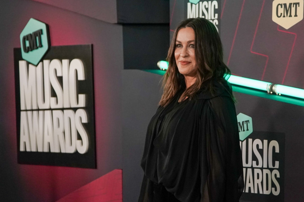 Muzička zvezda devedesetih se vraća na velika vrata: Alanis Moriset nikad lepša